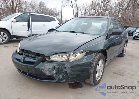 2000 Honda Accord 3.0 Ex z USA, uszkodzony, nr VIN 1HGCG1657YA094791